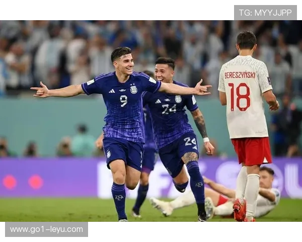 迪巴拉状态回暖：阿根廷锋线核心再成焦点