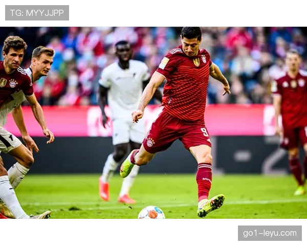 奥格斯堡中路渗透战术奏效，状态回暖豪取连胜