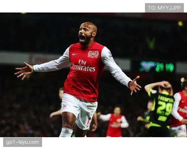 亨利力挺新星崛起，英超年轻球员引领未来足球潮流