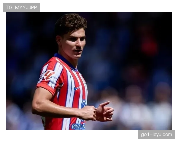 西甲新赛季引爆转会市场：明星球员加盟引发全球关注