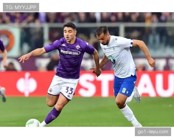 佛罗伦萨延续灵活布局与快速反击战术,展现持续竞争力