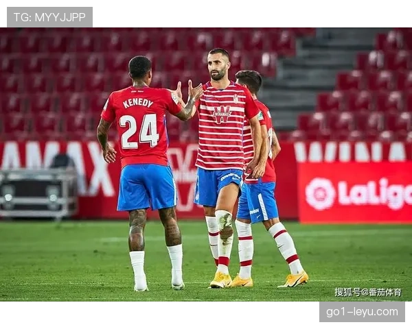 塞尔塔防线表现稳健,赛季防守排名稳步攀升 塞尔塔防线表现稳健,赛季防守排名稳步攀升